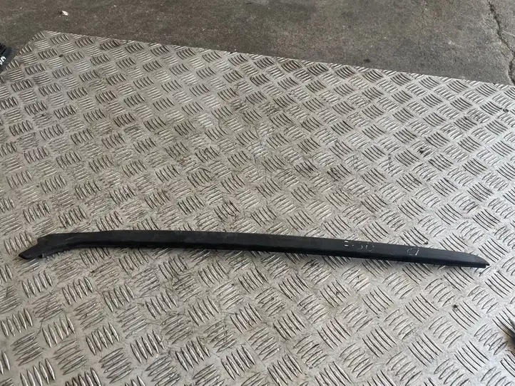 BMW 3 F30 F35 F31 (2012 - 2018) 7258188 Накладка стоек лобового стекла — фото 1