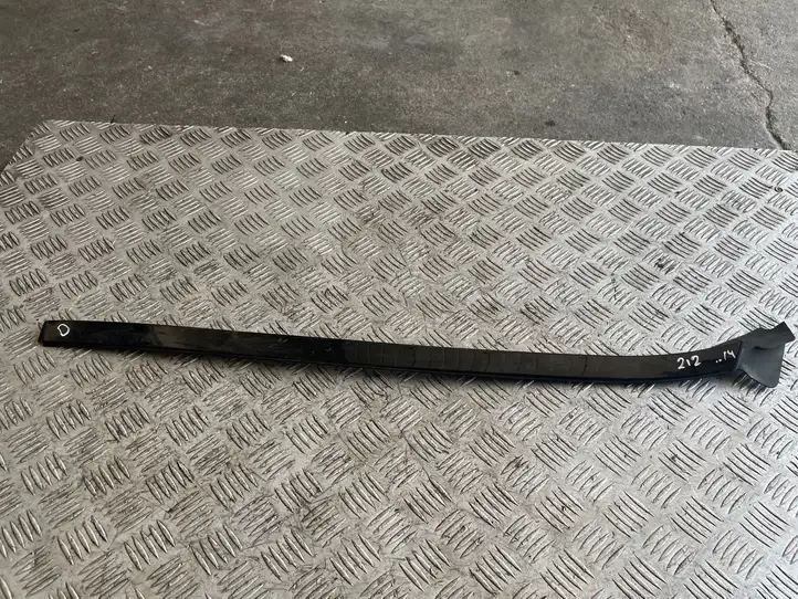 Mercedes-Benz E W212 (2009 - 2016) A2126901082 Накладка стоек лобового стекла — фото 1