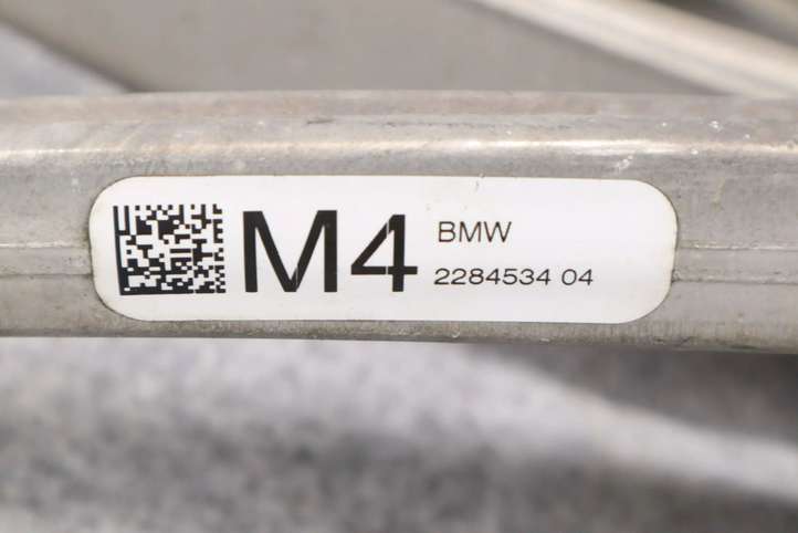 BMW M3 G80 (2020 - )  8095658 Задний поворотный кулак (ступица, цапфа)
