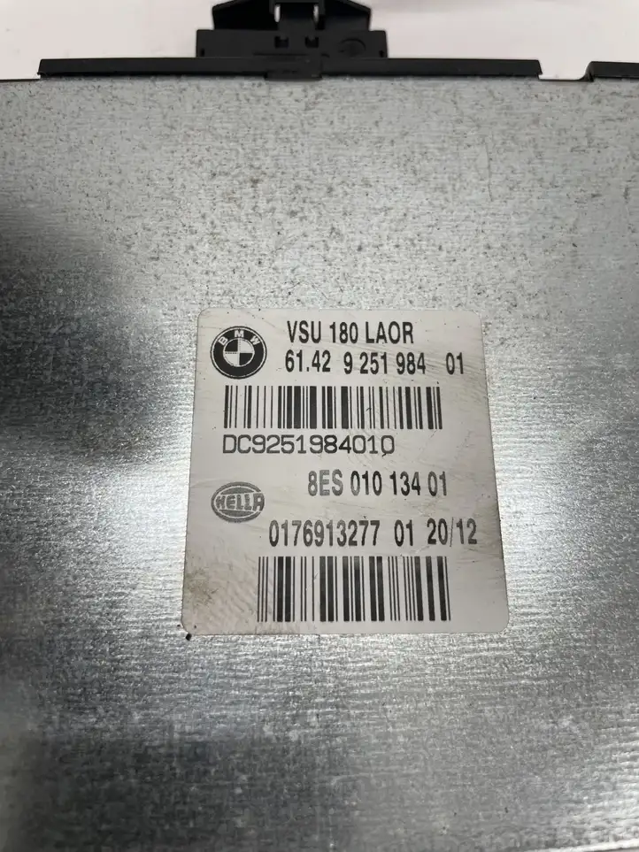 BMW 3 F30 F35 F31 (2012 - 2018) 9251984 Инвертор напряжения — фото 2