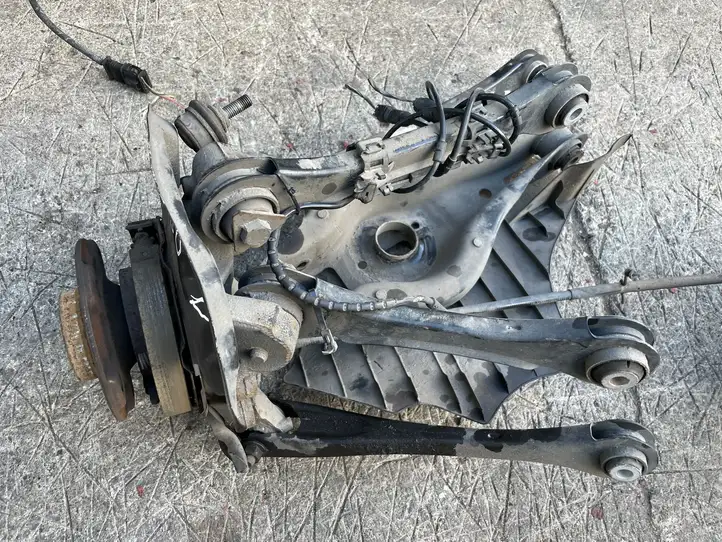 BMW 3 F30 F35 F31 (2012 - 2018) 6792517 Комплект задней подвески — фото 1
