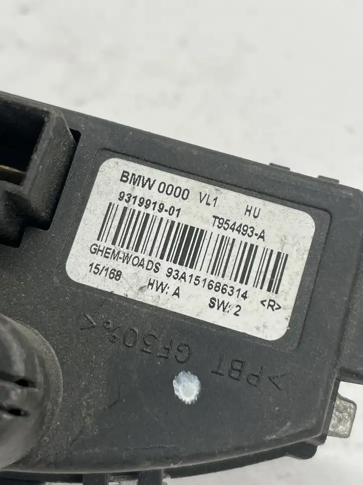 BMW 1 F20 F21 (2011 - 2019) 9319919 Реле вентилятора печки салона — фото 3