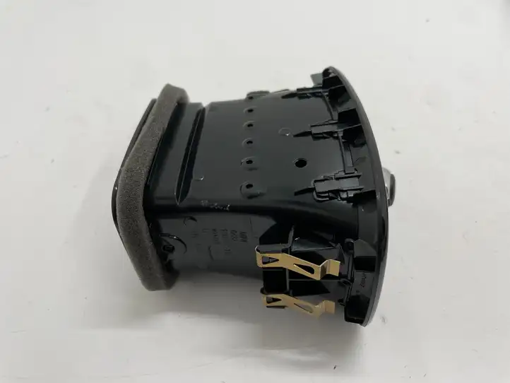 Mini Cooper Countryman F60 (2020 - 2023) 9332764 Боковой воздушный дефлектор — фото 3