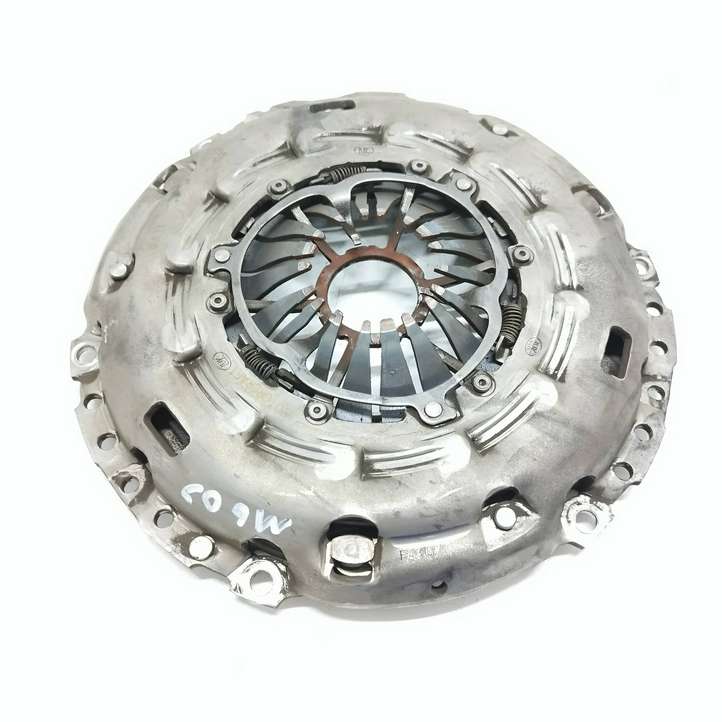 Mazda 6. (2009 - 2012)  L304160410B Корзина сцепления