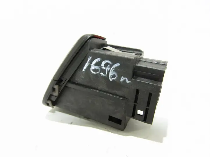 Audi A4 S4 B8 8K (2007 - 2011) Включатель аварийных фонарей — фото 1