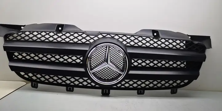Mercedes-Benz Sprinter W906 (2006 - 2018) A9068800385 Верхняя решетка радиатора — фото 1
