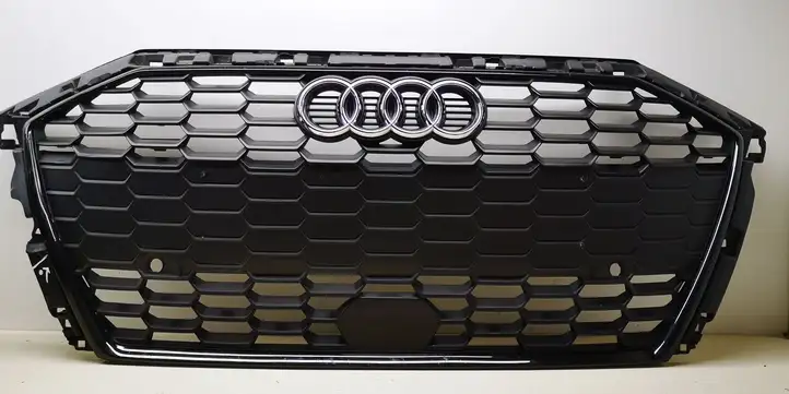 Audi A3/S3 8Y (2020 - ) 8Y0853651A Верхняя решетка радиатора — фото 1