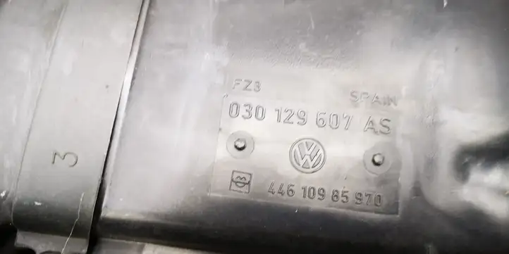 Volkswagen Polo (2001 - 2005) 030129607AS Крышка двигателя декоративная — фото 4