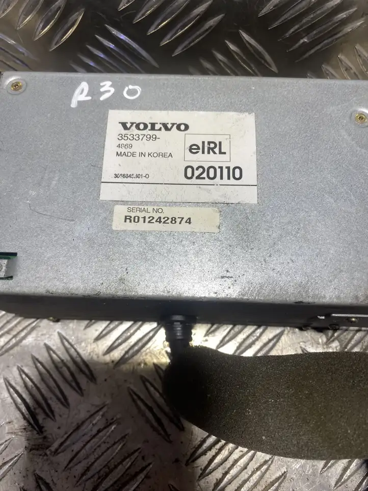 Volvo C70 (1998 - 2005) 3533799 Усилитель звука — фото 3