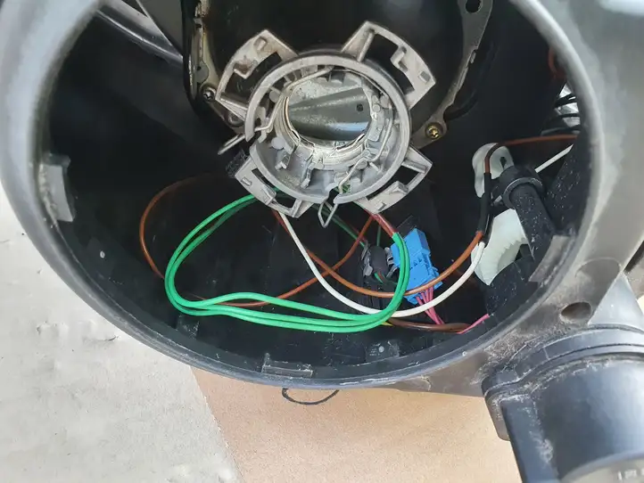Mercedes-Benz E W211 (2002 - 2009) A211000000 Передняя фара — фото 15