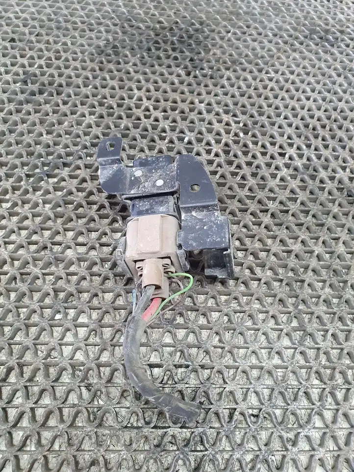 Kia Ceed (2015 - 2018) 368302A300 Реле накала свечей — фото 2