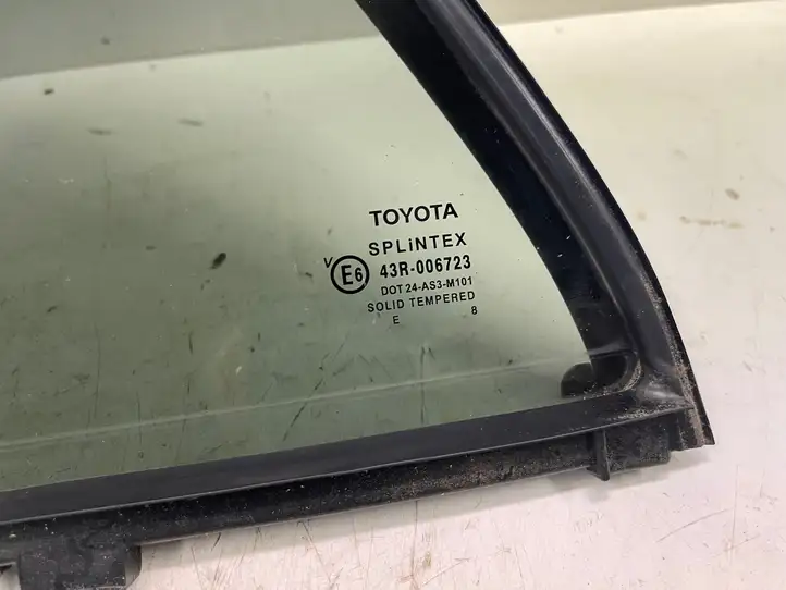 Toyota Avensis T250 (2006 - 2009) 43R006723 Заднее боковое стекло — фото 3