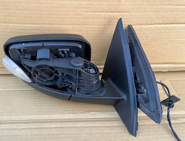 Volvo XC60 (2008 - 2013) Боковое зеркало с электроприводом — фото 1