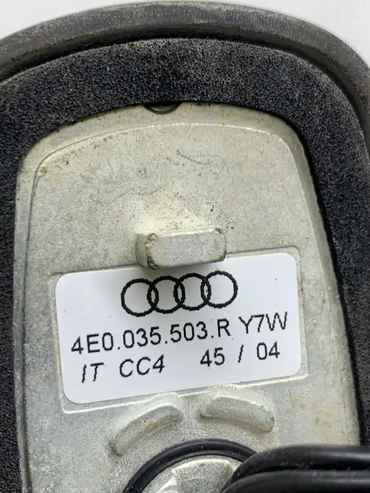 Audi A8 S8 D3 4E (2002 - 2005) 4E0035503R GPS антенна — фото 3