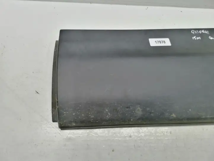 Nissan Qashqai (2013 - 2017) 828714EA0A Молдинги задней двери — фото 2