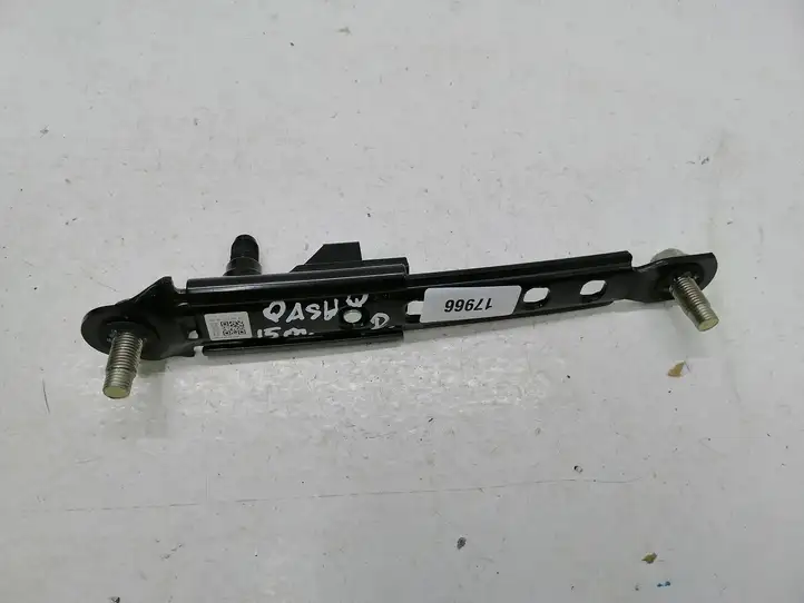 Nissan Qashqai (2013 - 2017) 308205999AA Регулятор высоты ремня безопасности — фото 1
