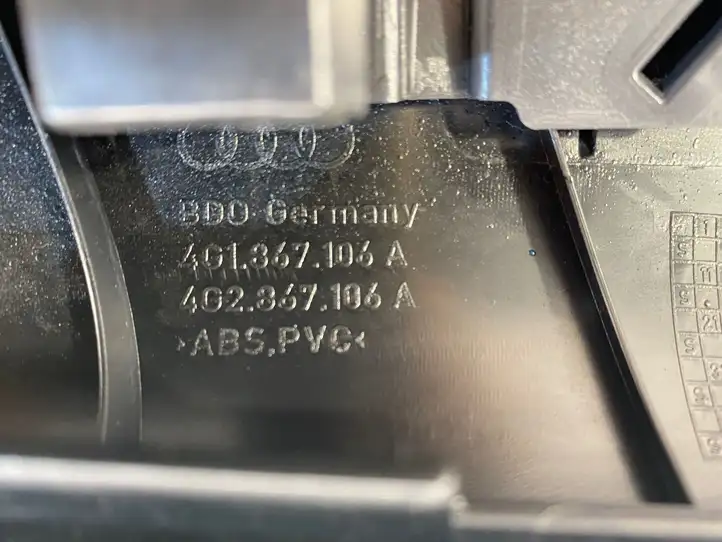 Audi A6 C7 (2014 - 2018) 4G2867106A Обшивка передней двери — фото 4