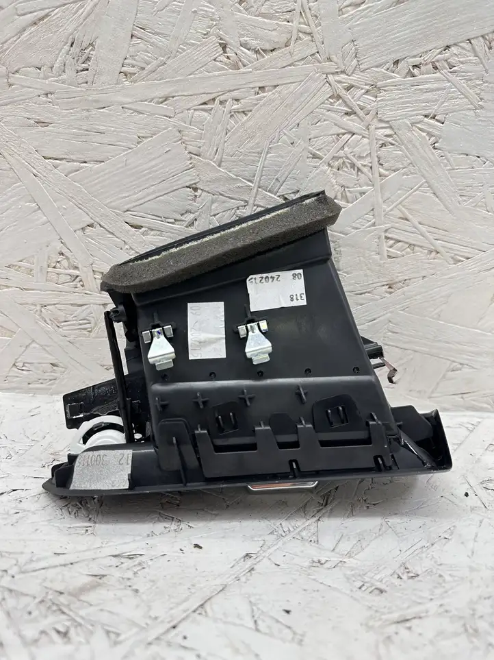 Citroen C4 Grand Picasso (2013 - 2016) 967797677A Боковой воздушный дефлектор — фото 3