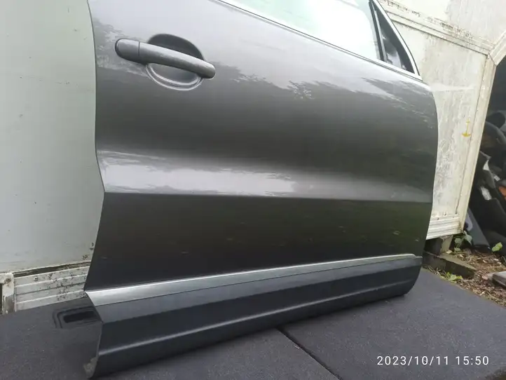 Volkswagen Tiguan (2011 - 2016) Дверь — фото 4