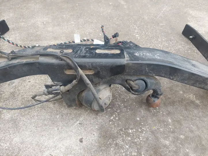 Volkswagen Tiguan (2011 - 2016) 5N0803880P Комплект буксировочного крюка — фото 12