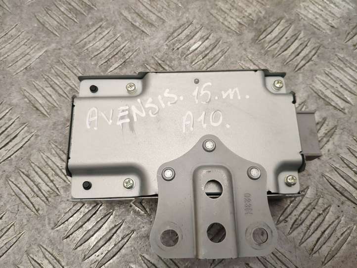 Toyota Avensis T270 (2012 - 2015)  8598A05020 Блок управление GSM