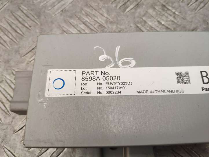 Toyota Avensis T270 (2012 - 2015)  8598A05020 Блок управление GSM