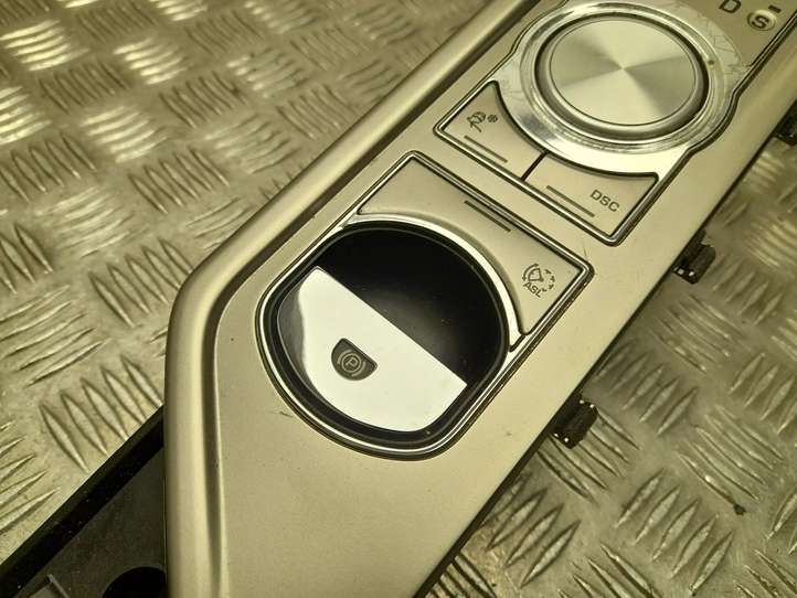 Jaguar XF (2007 - 2015)  8X237E453GC Другие включатели / ручки/ переключатели