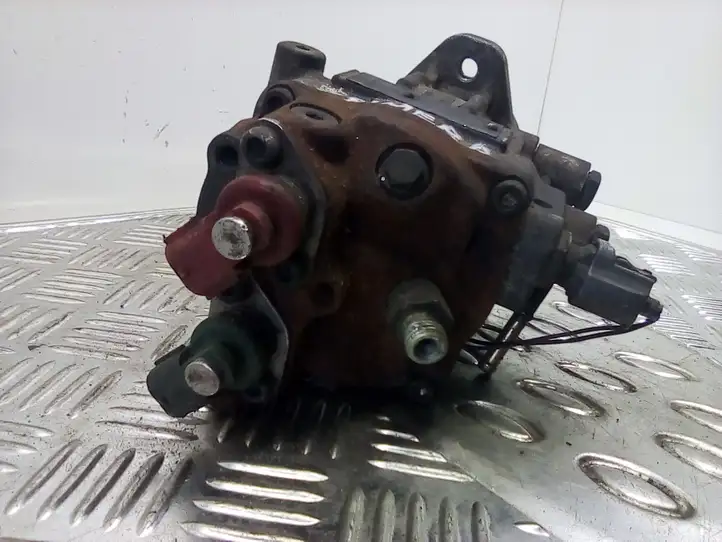 Nissan Primera (2001 - 2008) 167008H800 Топливный насос — фото 3