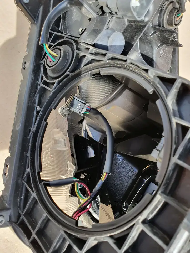 Toyota RAV 4 (XA40) (2012 - 2018) LED280V294W Передняя фара — фото 14