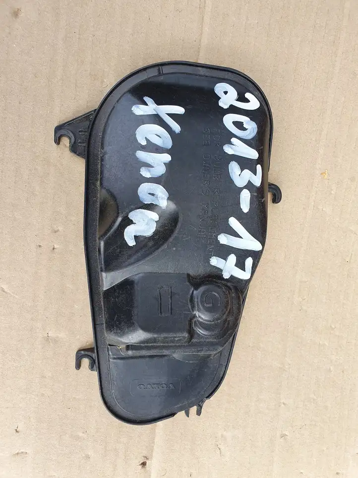 Volvo XC60 (2013 - 2017) 90029518 Крышка фары — фото 1