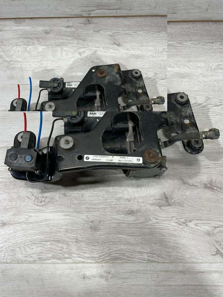 BMW X5 E70 (2006 - 2013)  6785506 Кронштейн пневматического воздушного компрессора