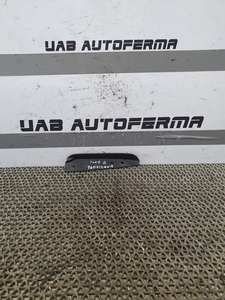 Nissan Juke I F15 (2010 - 2018) 960161KA0A Прочие внешние детали — фото 1