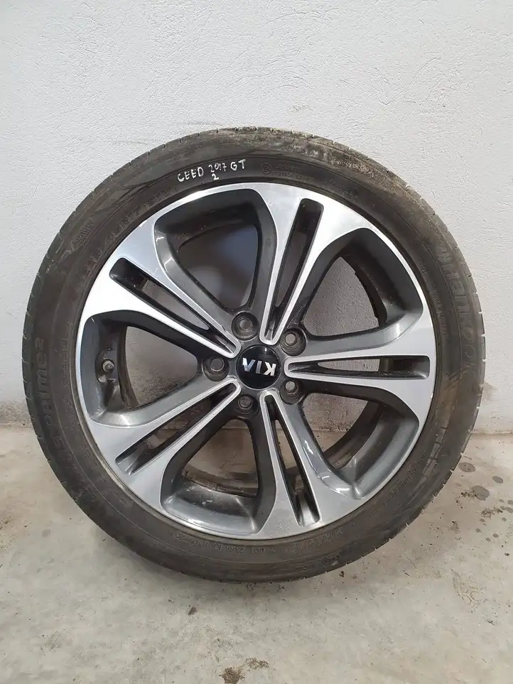Kia Ceed (2015 - 2018) 52910A2630 Легкосплавный колесный диск R17 — фото 1