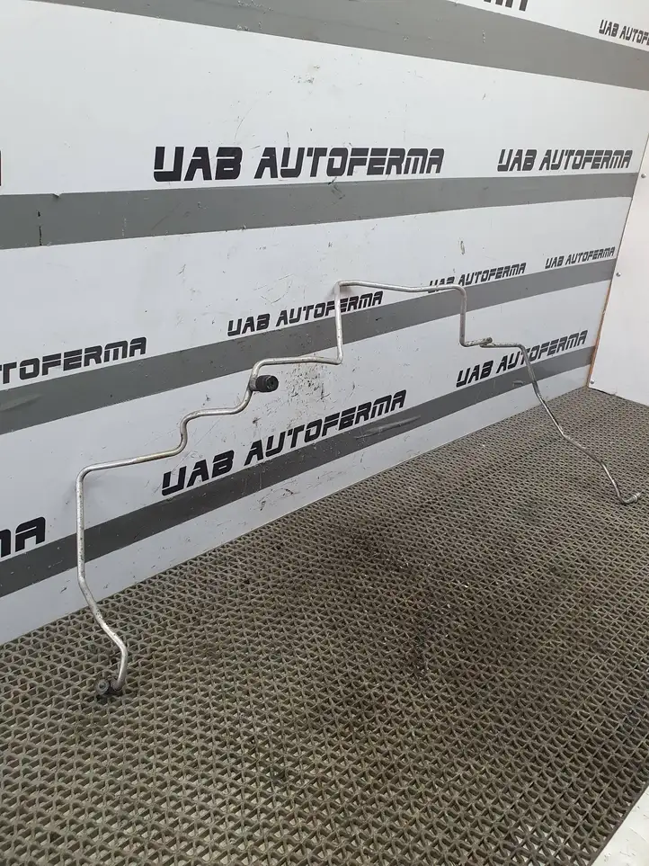 Nissan Juke I F15 (2010 - 2018) 924401KK2A Трубки и шланги кондиционера — фото 4