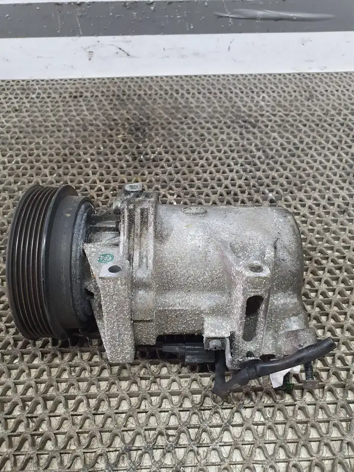 Nissan Juke I F15 (2010 - 2018) 926003VD0A Компрессор (насос) кондиционера воздуха — фото 6