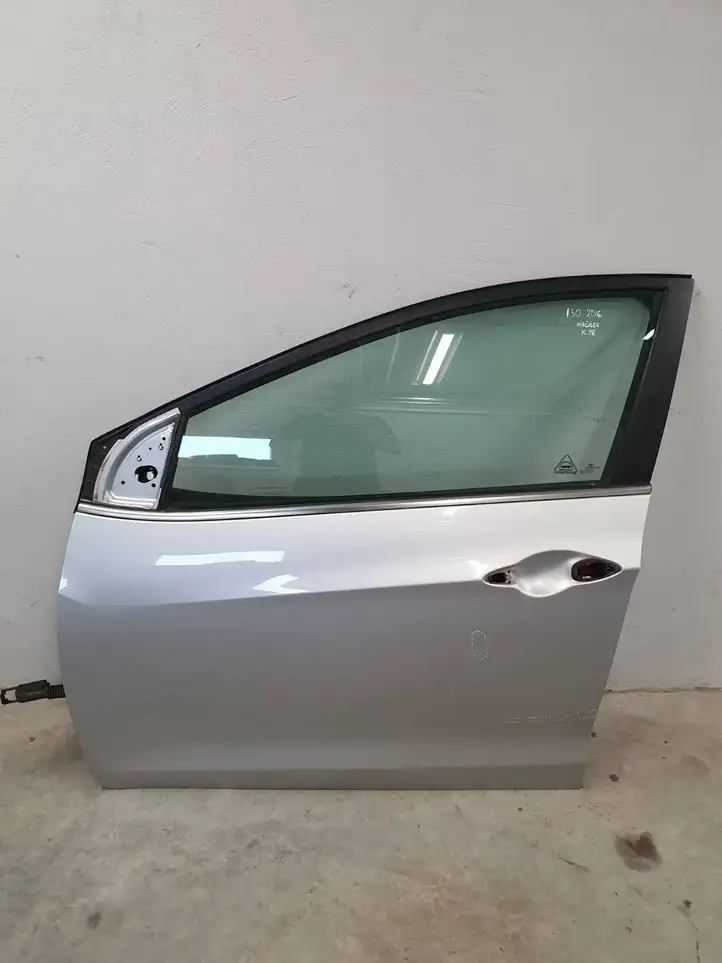 Hyundai i30 (2015 - 2017) Дверь — фото 3