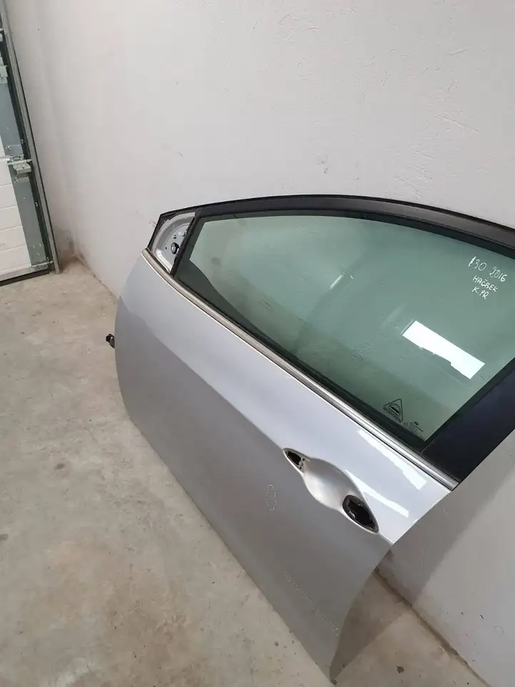 Hyundai i30 (2015 - 2017) Дверь — фото 7