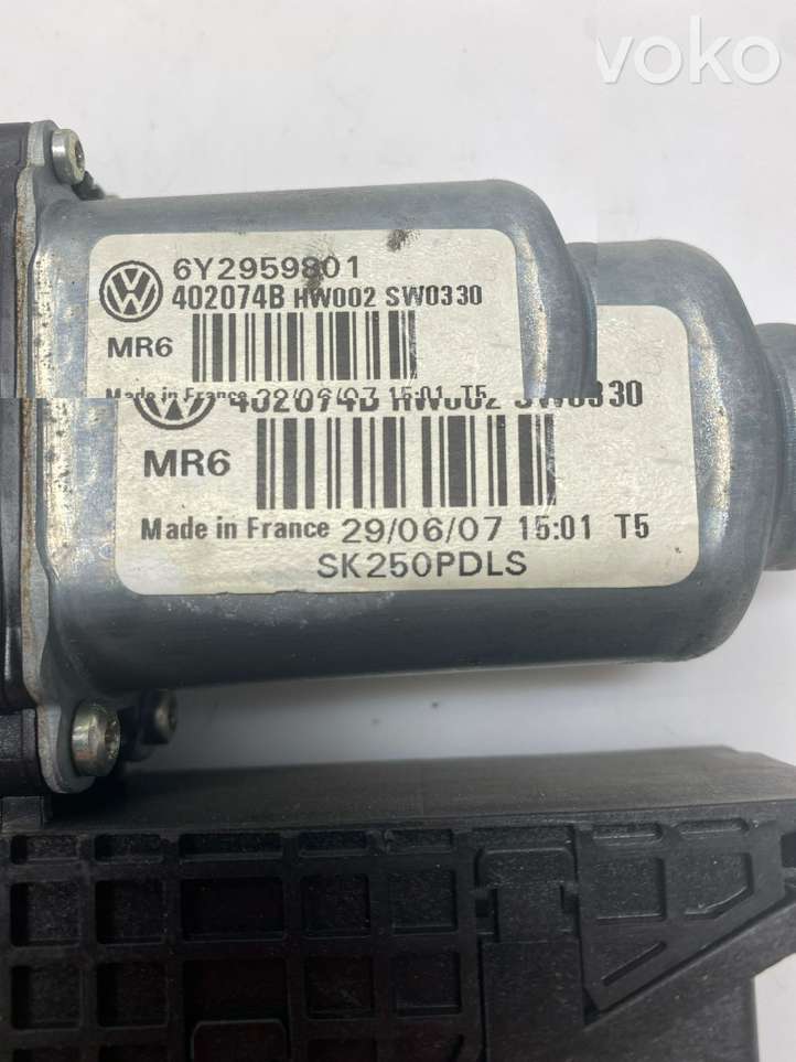 Skoda Fabia Mk2 (5J) (2007 - 2014)  6Y2959801 электродвигатель переднего стеклоподъемника