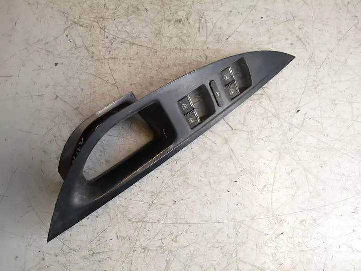 Seat Altea (2004 - 2009) 1K4959857 Блок кнопок стеклоподъемников — фото 1