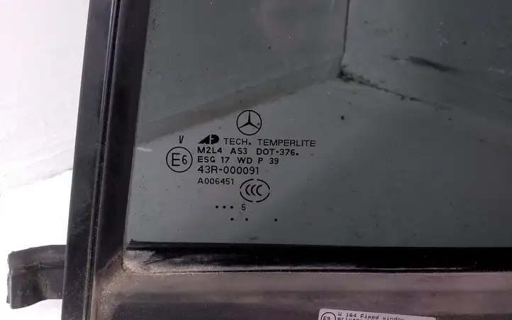 Mercedes-Benz ML W164 (2005 - 2011) A1647350924 Форточка двери — фото 2