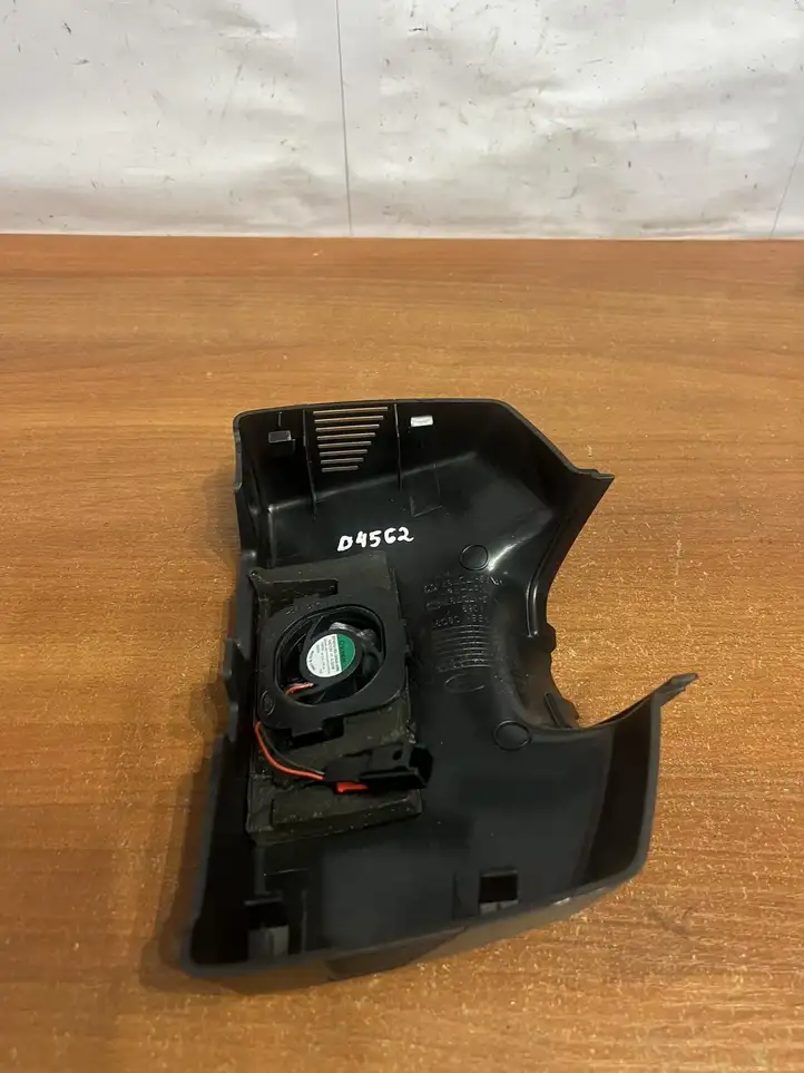 Jaguar XE (2014 - 2019)  GX7317D737AD Другая деталь салона