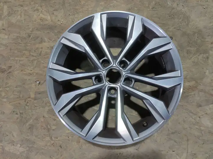 Volkswagen PASSAT B8 (2015 - ) 3G0601025 Легкосплавный колесный диск R17 — фото 1
