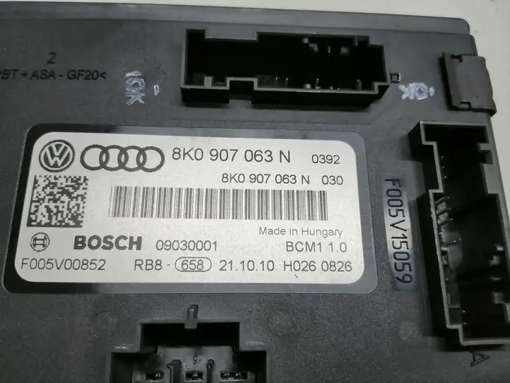 Audi A5 8T 8F (2007 - 2011) 8K0907063N Модуль комфорта — фото 2