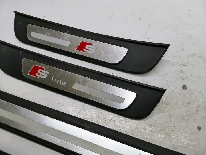 Audi A5 8T 8F (2007 - 2011) 8T8853374 Внутренняя обшивка порога (комплект) — фото 3