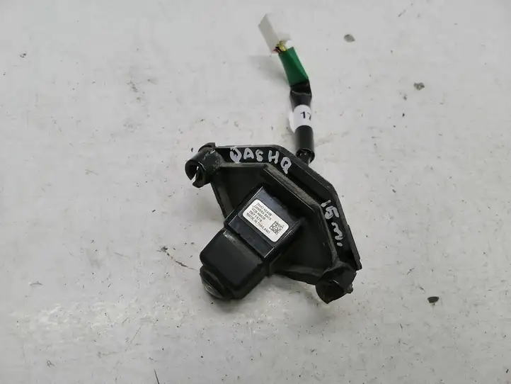 Nissan Qashqai (2013 - 2017) 284424EA0B Видеокамера заднего вида — фото 1