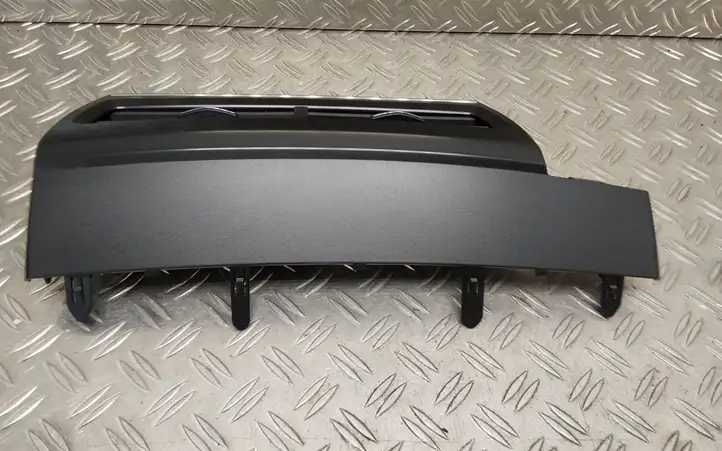 Toyota Prius+ (ZVW40) (2011 - 2018) 5567047170 Центральный воздушный дефлектор — фото 2