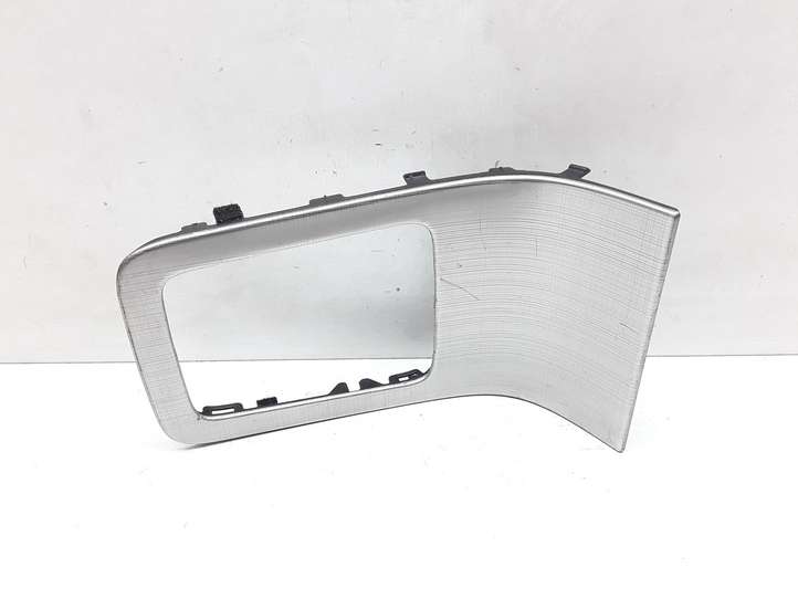 Volvo S80 (2006 - 2009)  30672191 Рамка рычага переключения передач