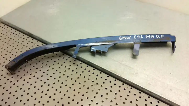 BMW 3 E46 (1998 - 2005) 51138227644 Окантовка фары — фото 4