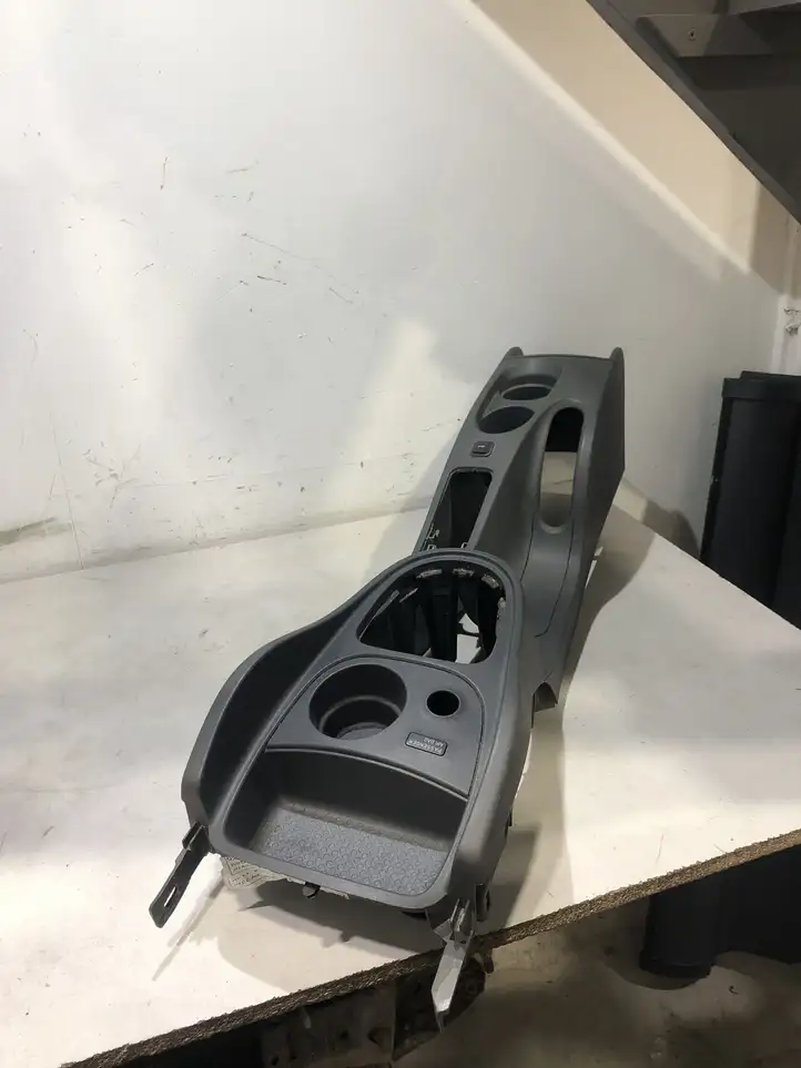 Seat Leon (1P) (2005 - 2012) 5P0947559GC Центральная консоль — фото 1