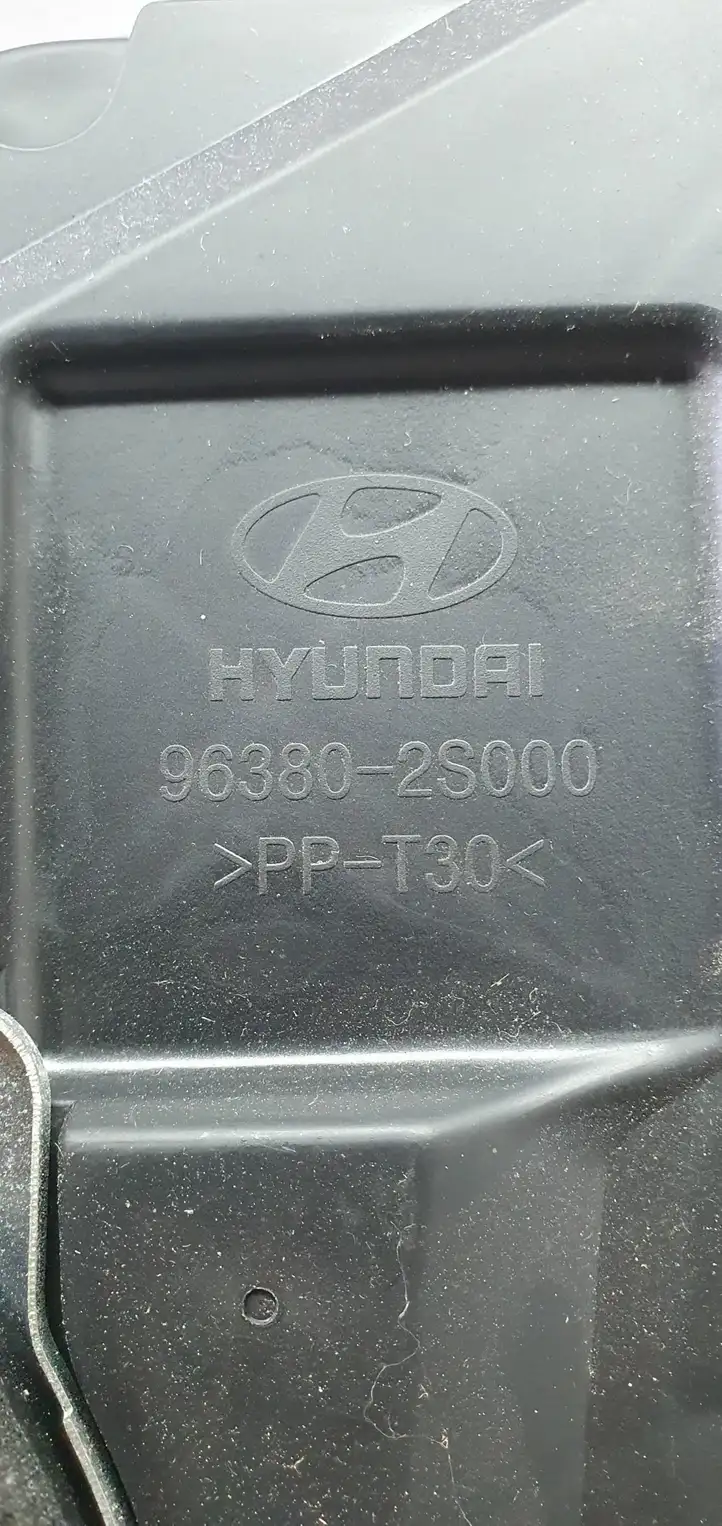 Hyundai ix35 (2009 - 2013) 963802S000 Сабвуфер — фото 7